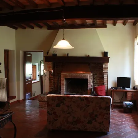 Podere San Pietro Agroturismo *