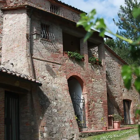 Podere San Pietro Agroturismo Montepulciano Stazione