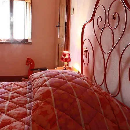 Podere San Pietro Agroturismo *